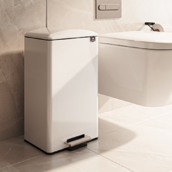 Cambered lid garbage