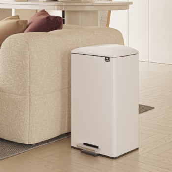 Cambered lid garbage